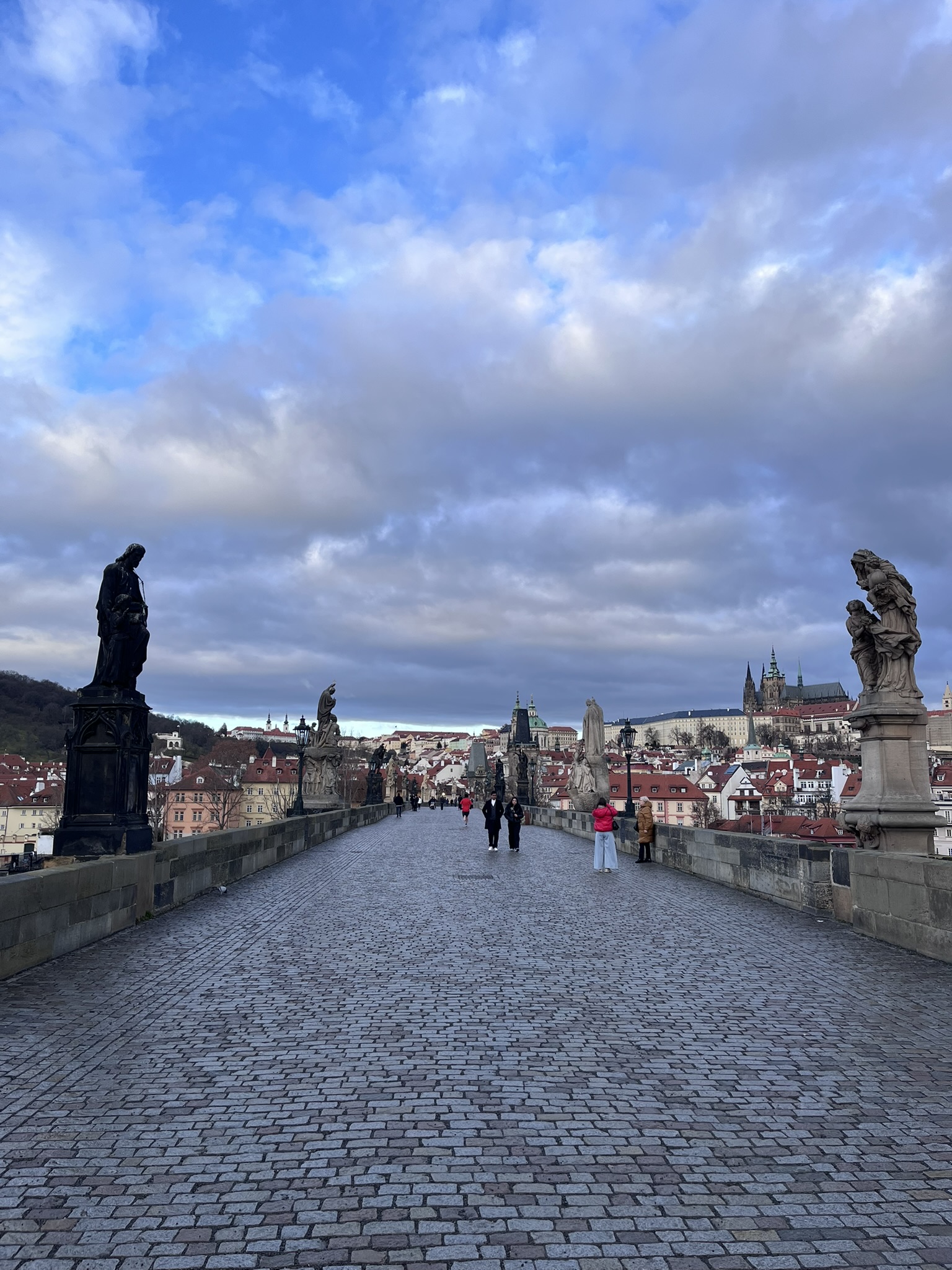 Le pont Charles et ses fameuses statues