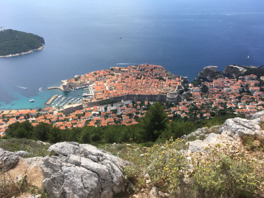 Vue sur Dubrovnik depuis le Mont Srđ