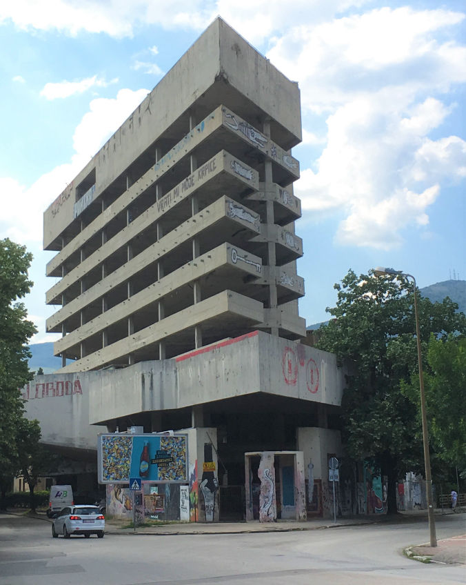 La tour aux snipers à Mostar