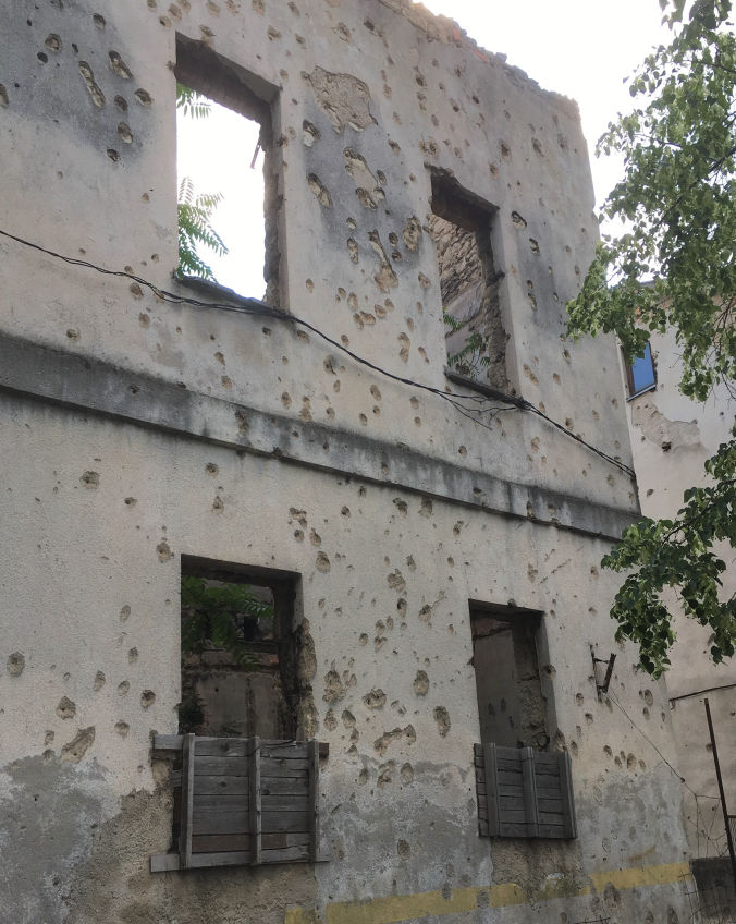 Les marques de la guerre de Bosnie à Mostar