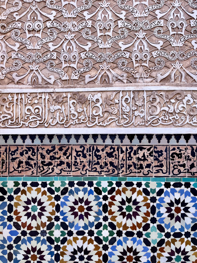 Les mosaïques, stucs et éléments sculptés de la Medersa