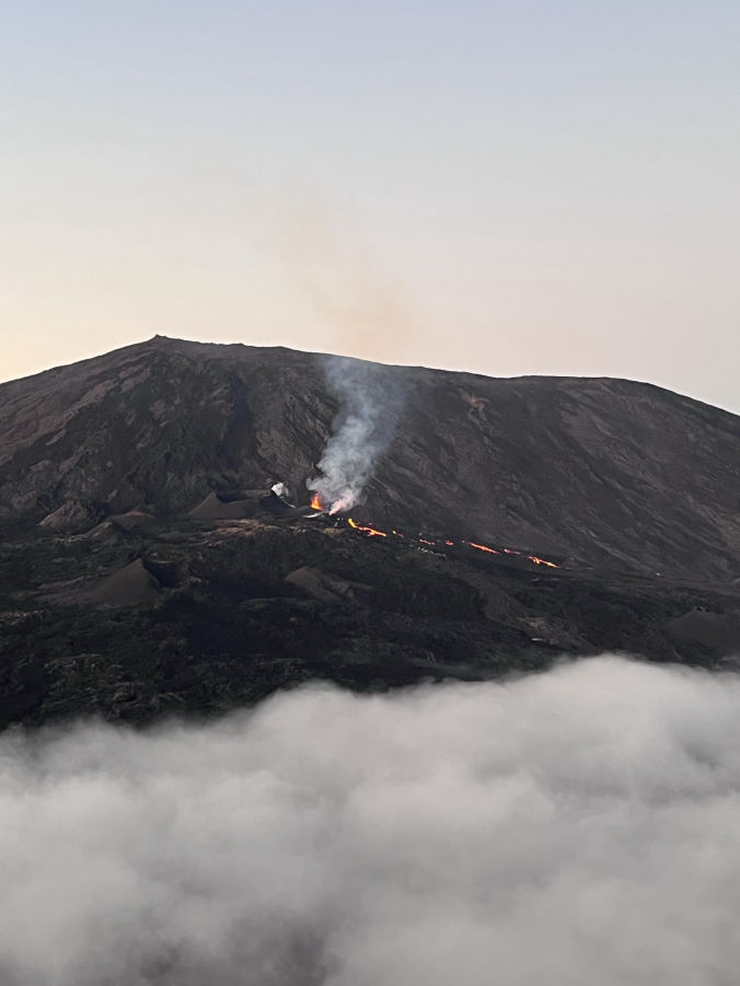 Le Piton de la Fournaise en éruption