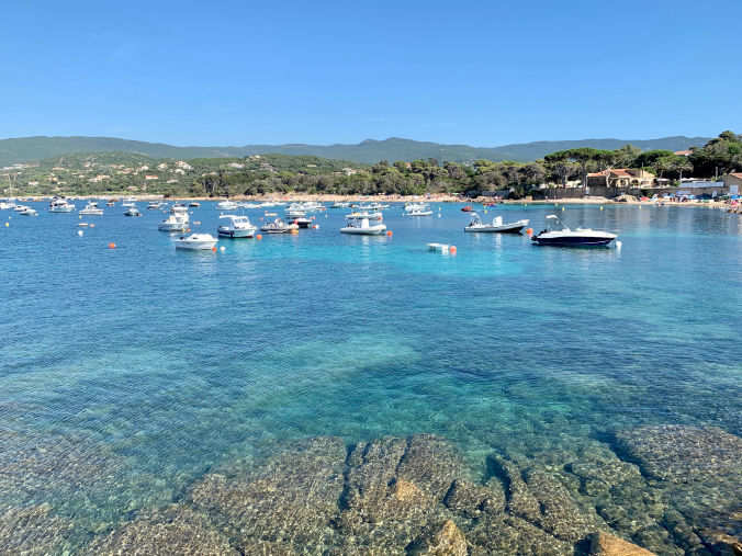 La plage Isolella dans le Golfe d'Ajaccio