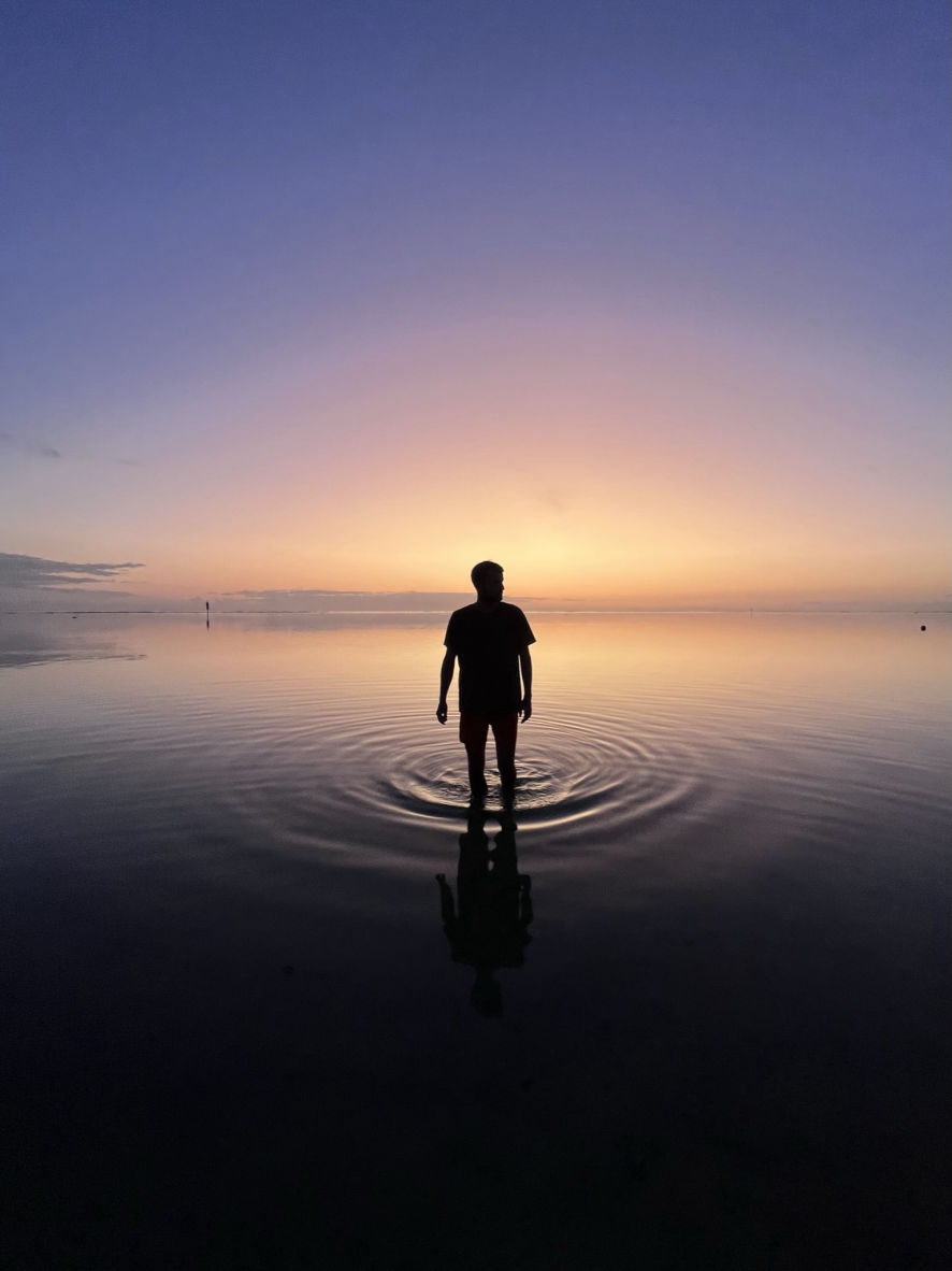 Coucher de soleil sur la plage de Trou d'Eau