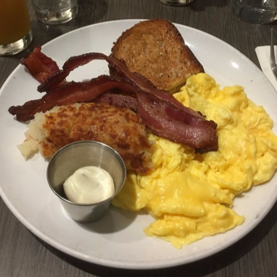Brunch à l’hôtel Edison