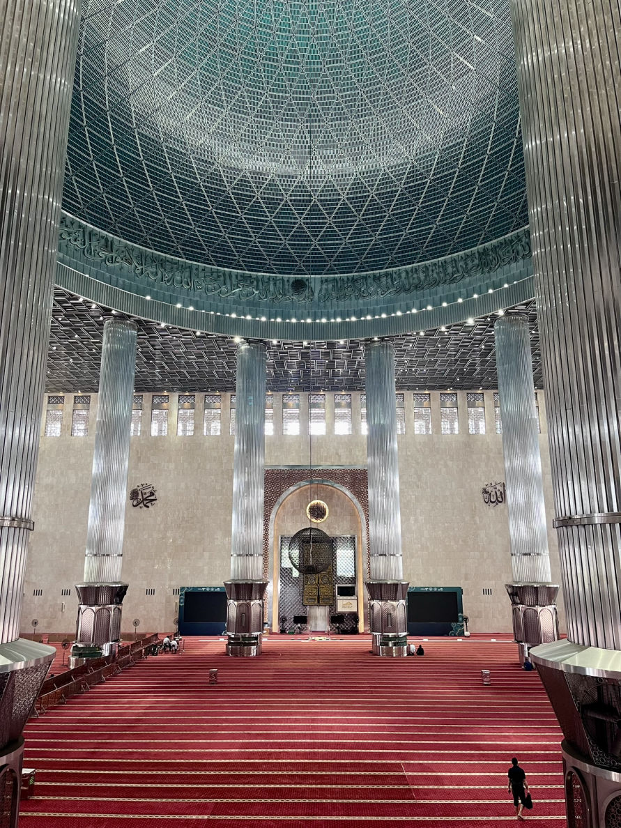 Le dome de la mosquée Istiqlal