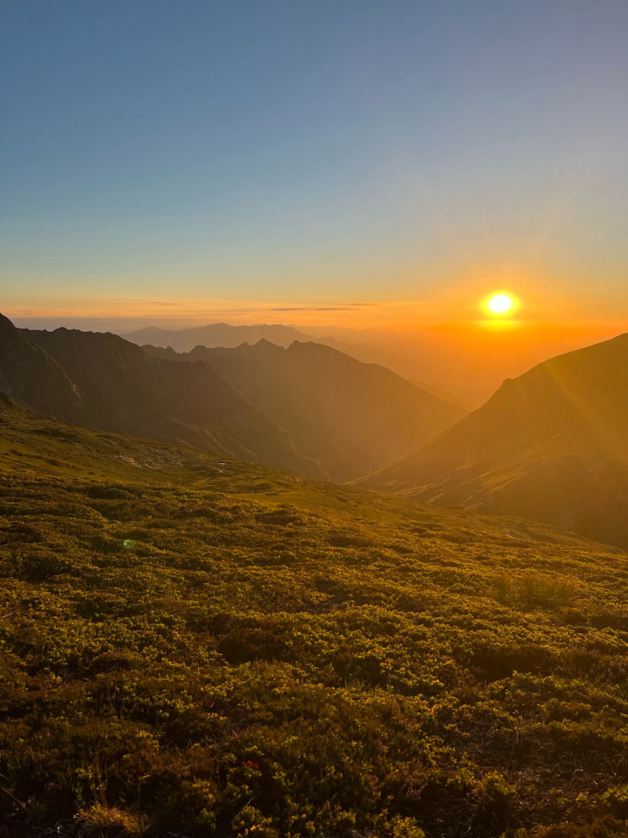 Coucher de soleil depuis les pentes du Pic de Crabère