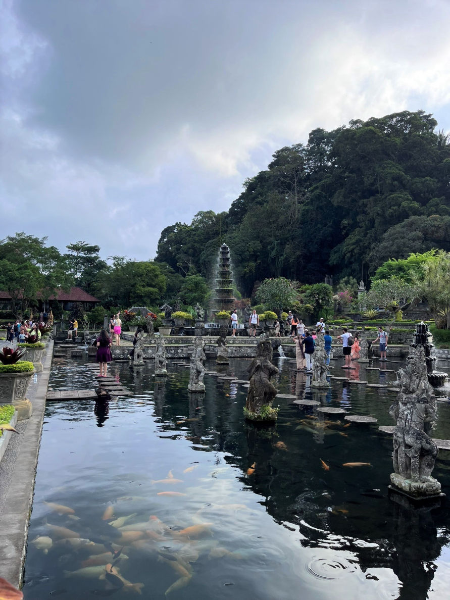 Le temple hindou Tirta Gangga Water Temple