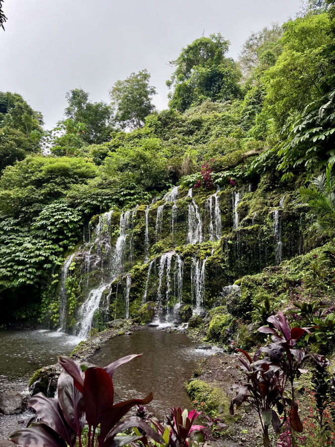 Les cascades de Banyu Wana Amertha dans la région de Munduk
