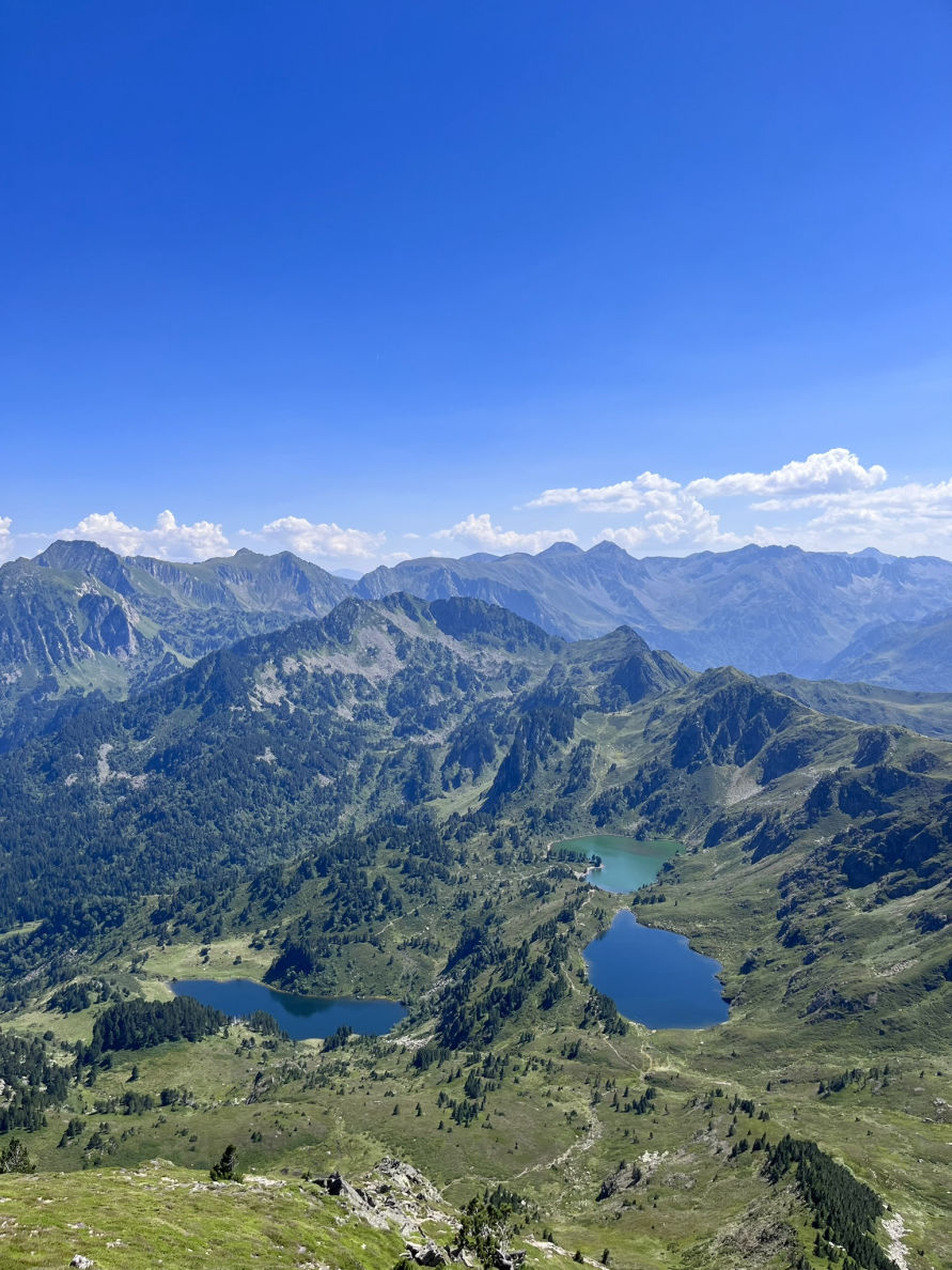 L'incroyable point de vue depuis le Pic du Tarbésou