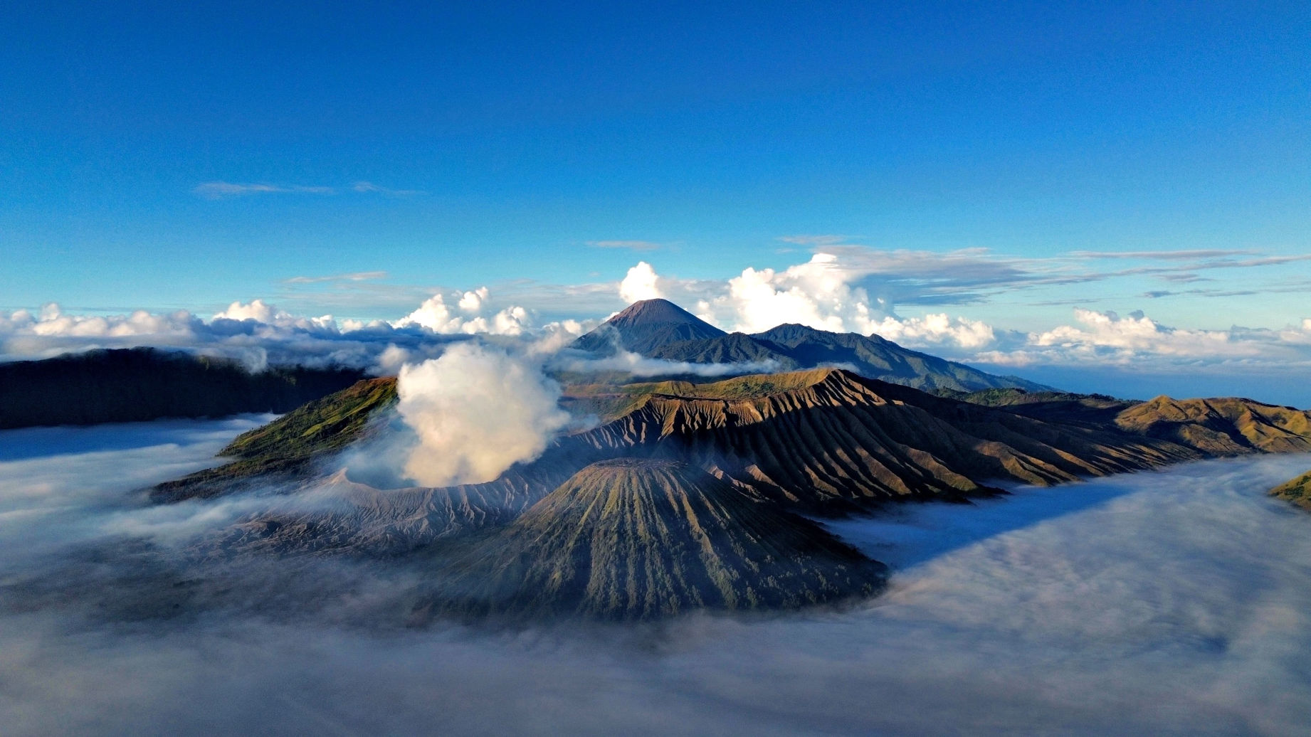 Bromo, l'un des plus beaux volcans au monde