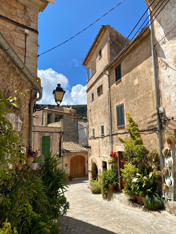 Les belles ruelles de Valldemossa